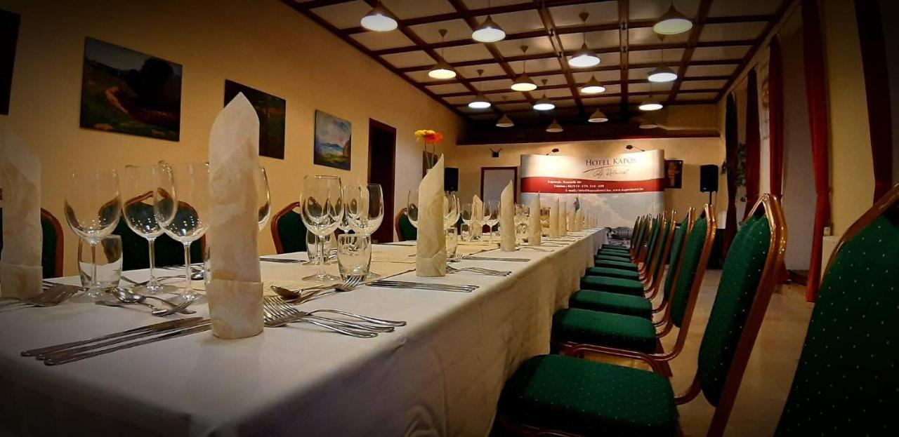 Hotel Kapos Kaposvar Bagian luar foto