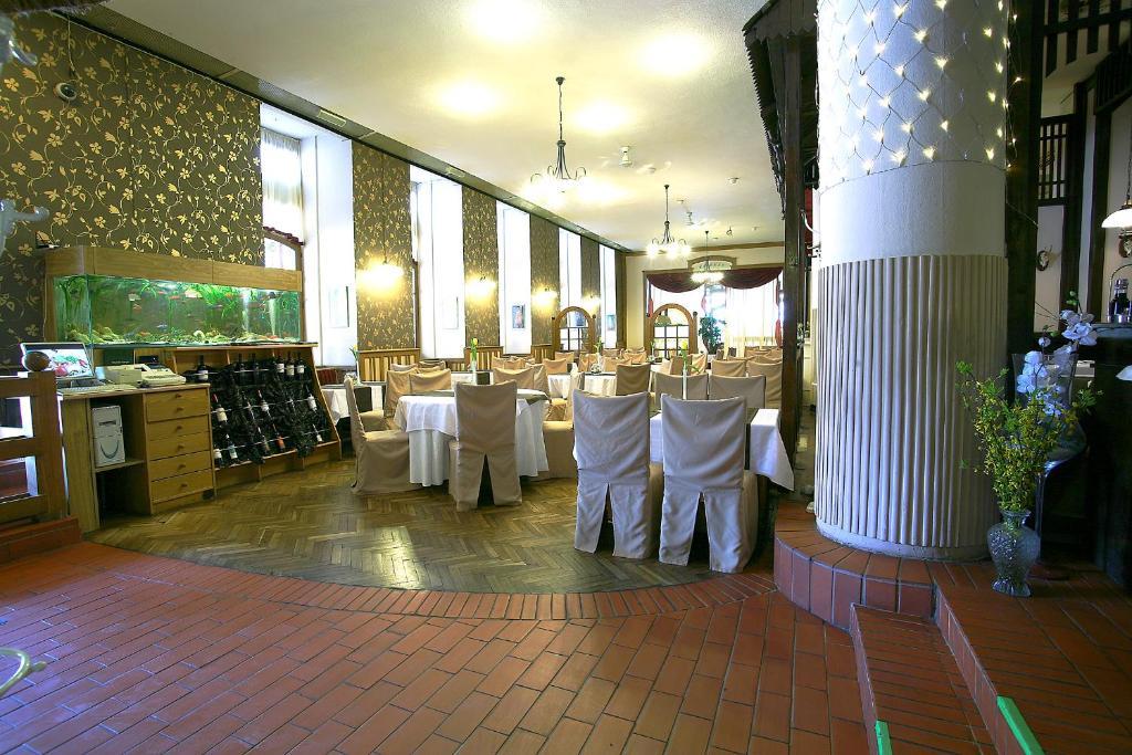 Hotel Kapos Kaposvar Bagian luar foto